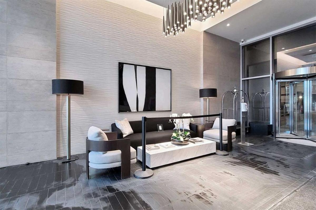 2 Bedroom Plus Den Condo 토론토 외부 사진